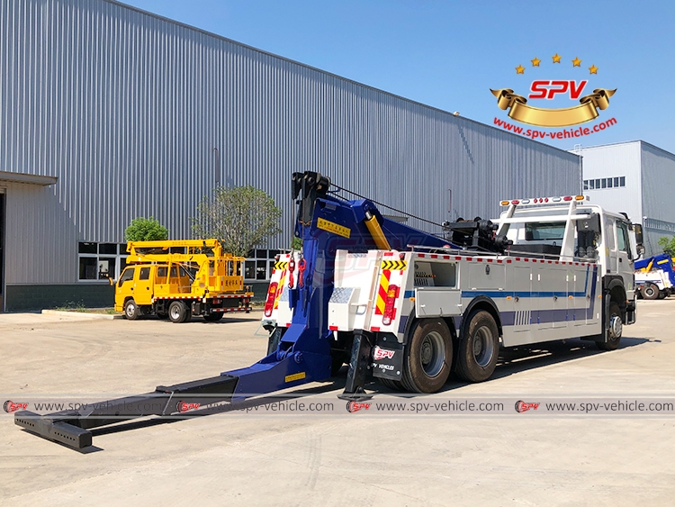 16 Tons Heavy Duty Wrecker Sinotruck - Operation 2 16 Tons Heavy Duty Wrecker Sinotruck - Operation 2